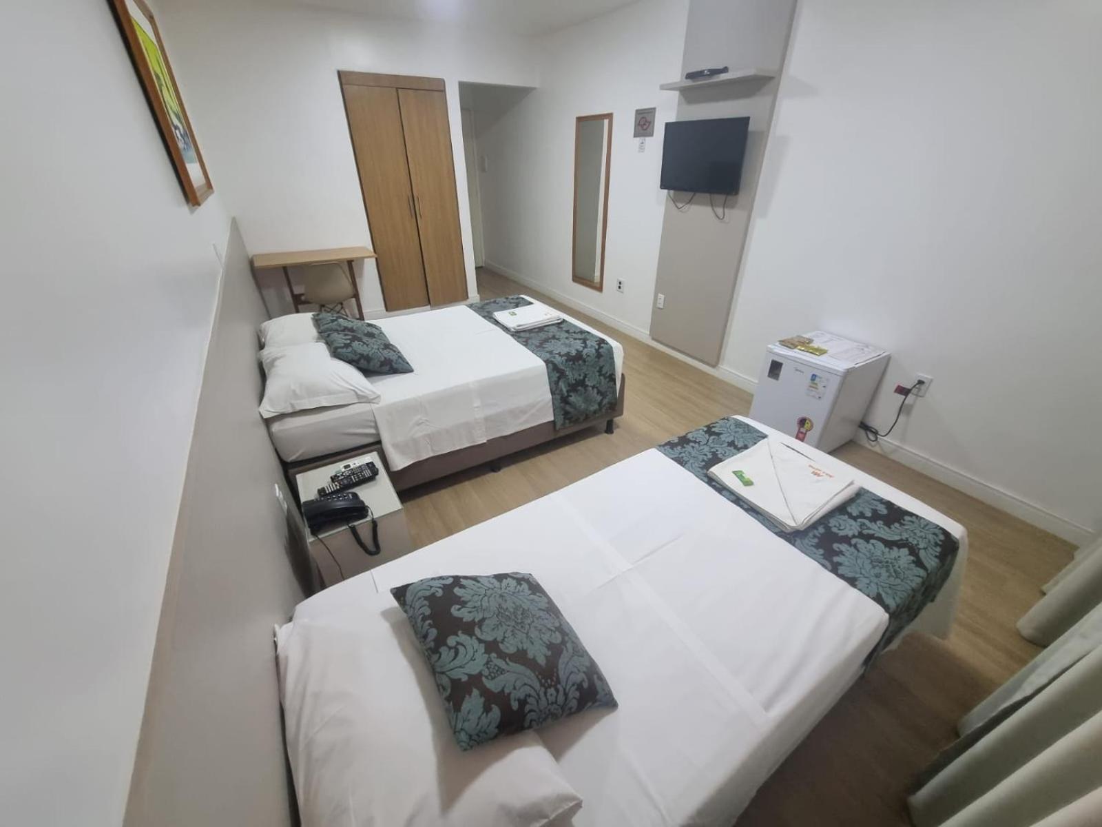 Max Hotel Нуклеу-Бандейранте Екстер'єр фото